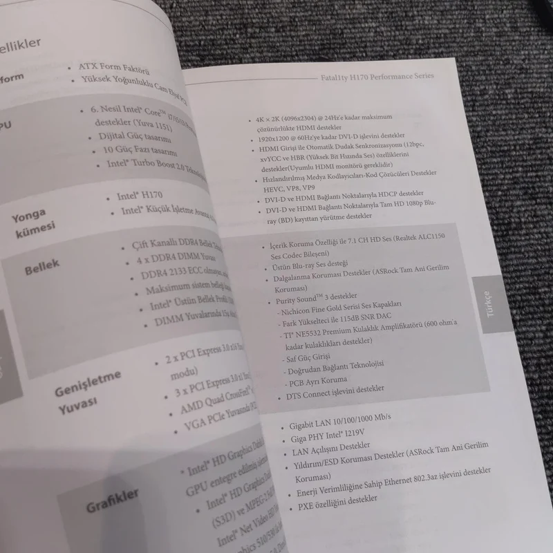 Carte mère avec processeur Intel : I7-6700 + H170