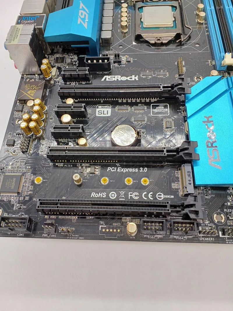 Carte mère ASROCK Z97 EXTREME4/I7-4790