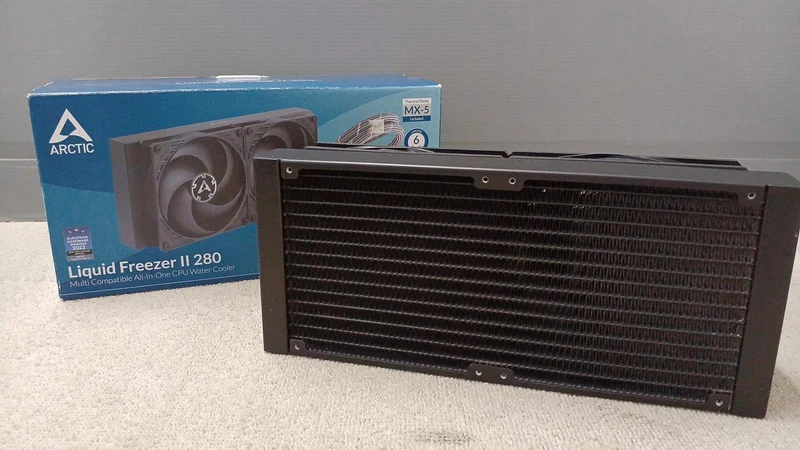 ARCTIC Water Cooler LIQUID FREEZER LL 280