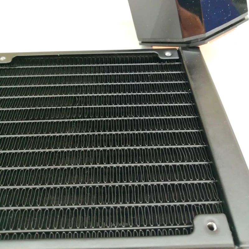 Refroidisseur de processeur INWIN IW-LC-SR24