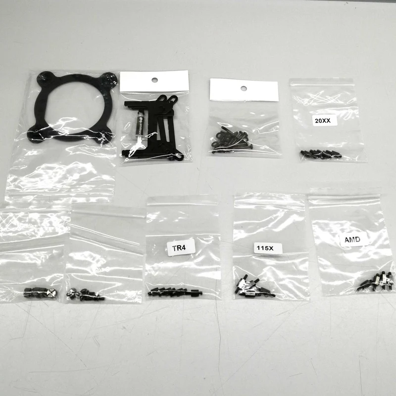 Refroidisseur de processeur INWIN IW-LC-SR24