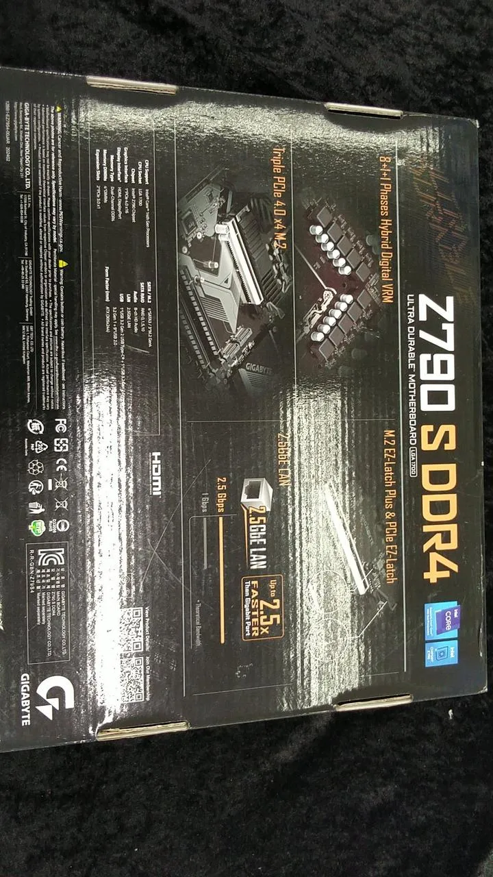 [À DÉCHETER] Carte mère Gigabyte Z790SDDR4