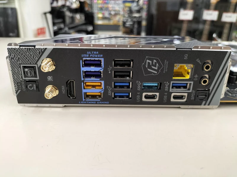 ASROCK Motherboard: X870E NOVA