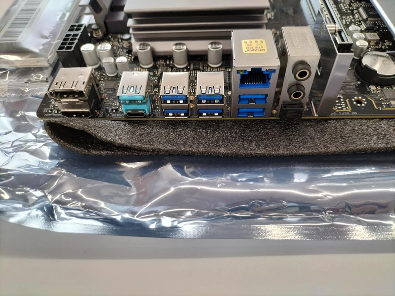[JUNK] ASROCK Motherboard B860M