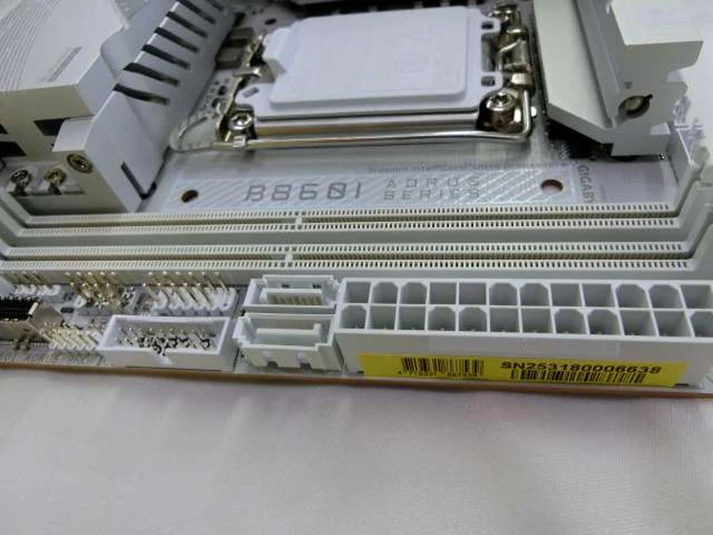 GIGABYTE LGA1851-Compatible Motherboard AORUS B860I AORUS PRO ICE