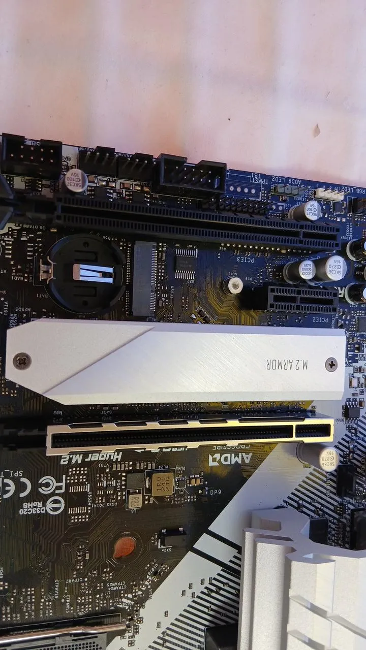 [JUNK] ASROCK Motherboard: B550M PRO4