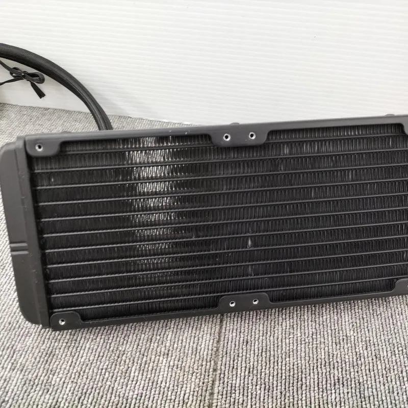 XPG Water-Cooled CPU Cooler LEVANTE 240