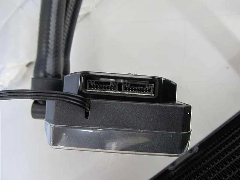 CORSAIR Article neuf. H100I