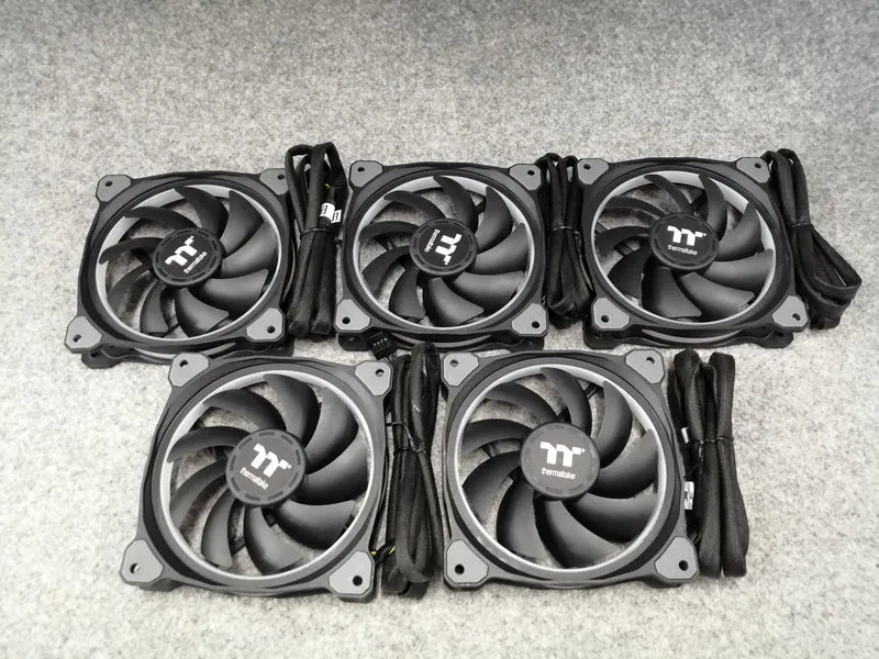 Thermaltake Case Fan CL-F054-PL12SW-A