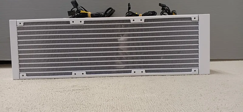 [JUNK] CORSAIR Water-cooled CPU cooler RWF0047