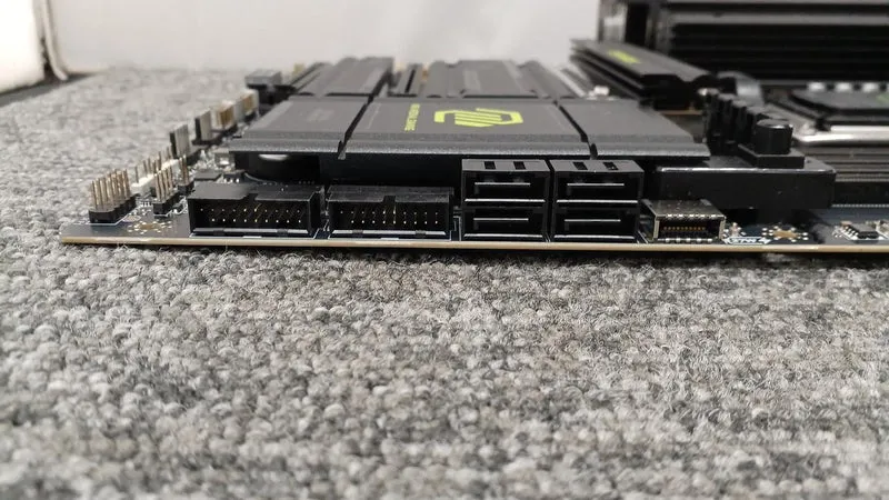 Carte mère MSI MAG X870 TOMAHAWK WIFI