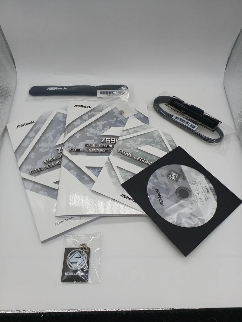 [À DÉCHETER] Carte mère ASROCK : Z690STEELLEGEND D5