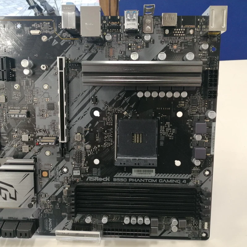 Carte mère ASROCK B550M PHANTOM GAMING4