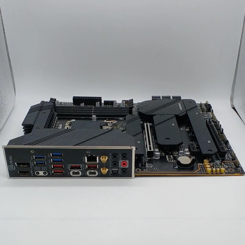 [À DÉCHETER] Carte mère MSI MAG Z790 TOMOHAW