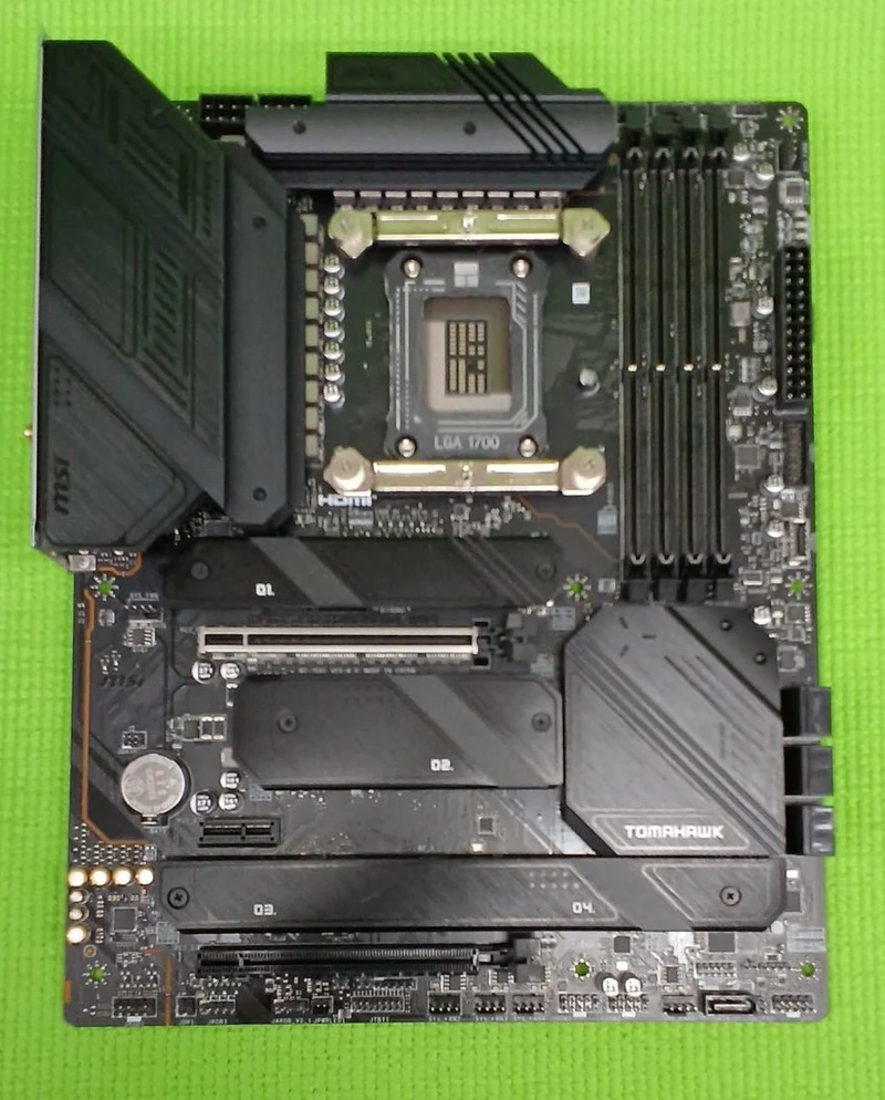 Carte mère MSI MAGZ790 TOMAHAWK WIFI