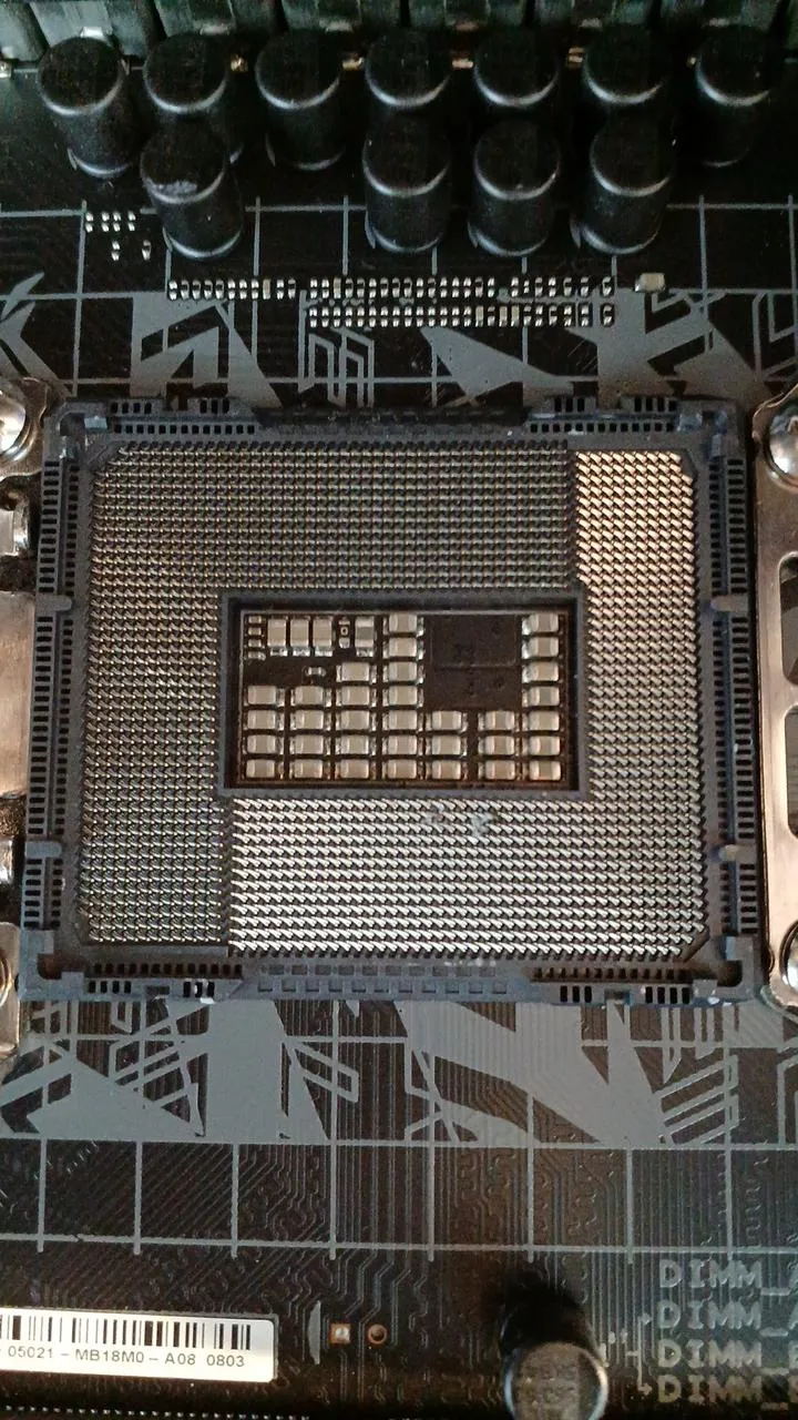 [JUNK] ASUS Motherboard ROG STRIX Z690-F GAMING WIFI