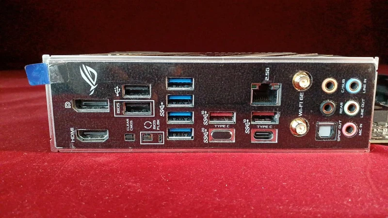[JUNK] ASUS Motherboard ROG STRIX Z690-F GAMING WIFI