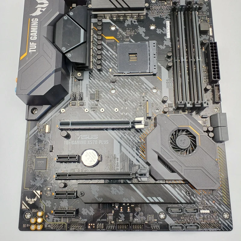 [À DÉCHETER] Carte mère ASUS compatible AMD TUF GAMING X570-PLUS