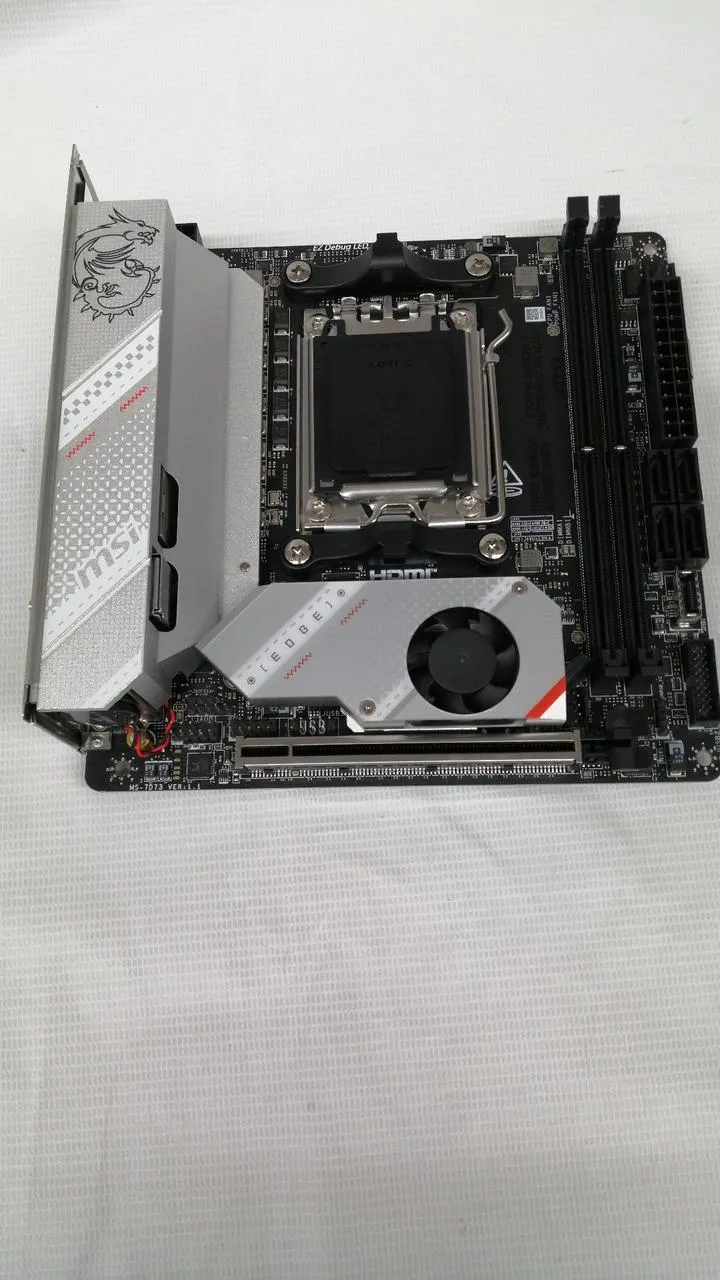 MSI Motherboard MPG B650I EDGE WIFI