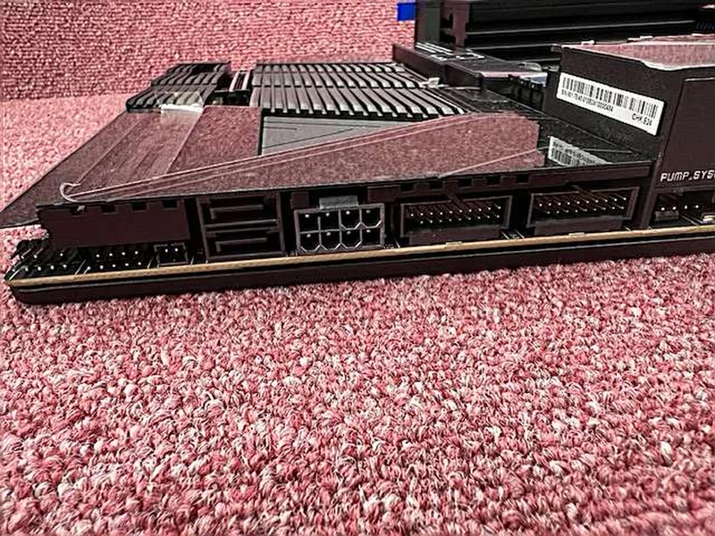 Carte mère MSI compatible AMD MEG X870E GODLIKE