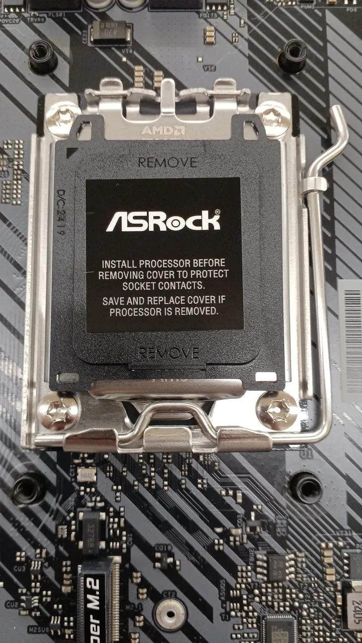 Carte mère ASROCK A620M-HDV/M.2+
