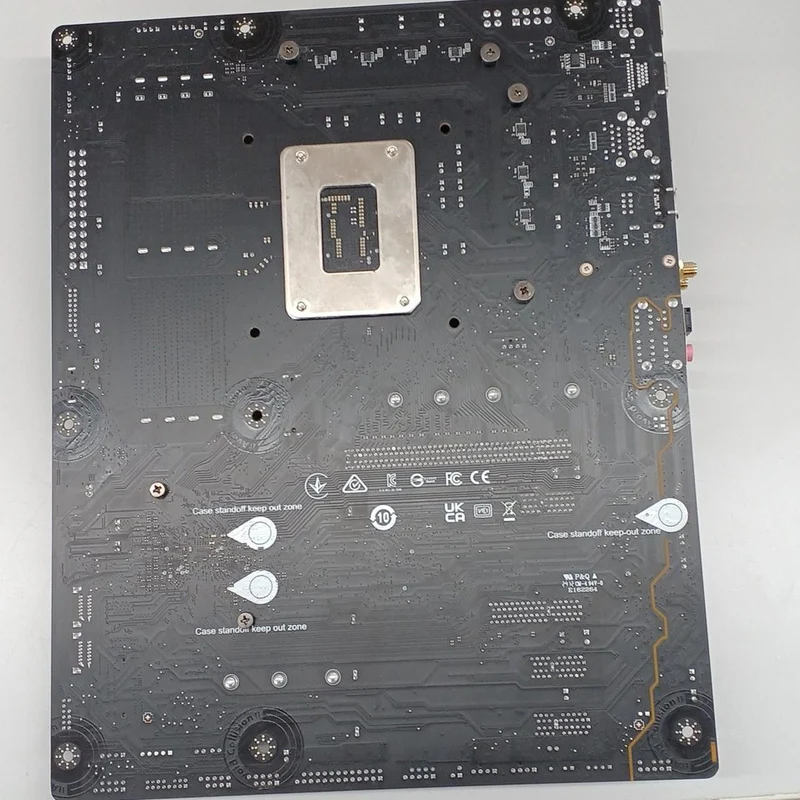 Carte mère MSI compatible Intel B760 GAMING PLUS WIFI
