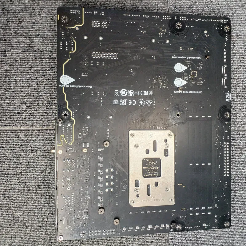 MSI Motherboard MAG B650 TOMAHAWK WI-FI
