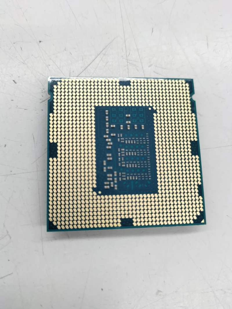 Carte mère/Processeur GIGABYTE Z78M-D3H/I7-4790S