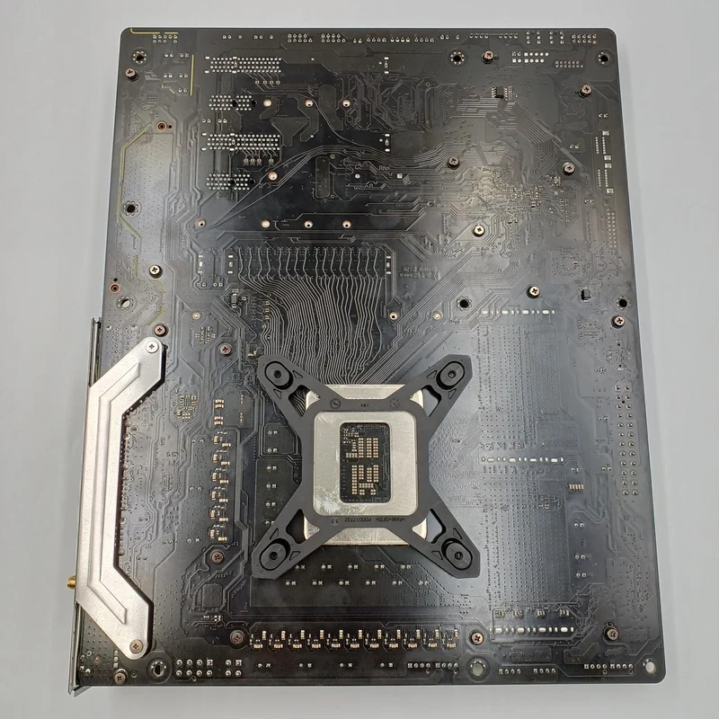 NZXT Motherboard 80G70036-00671