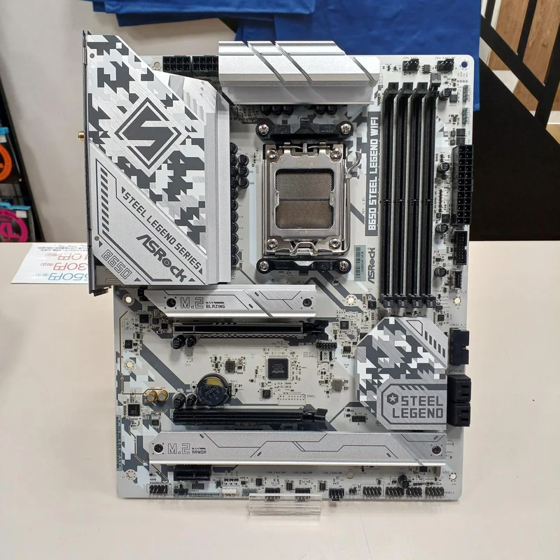 Carte mère ASROCK B650 STEEL LEGENDS WIFI