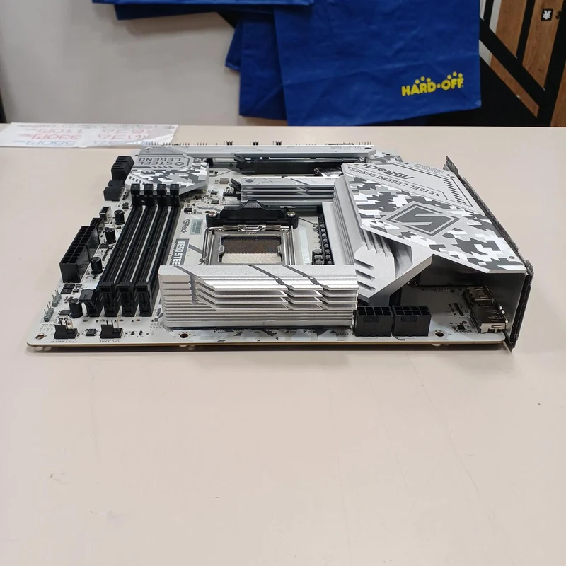 Carte mère ASROCK B650 STEEL LEGENDS WIFI