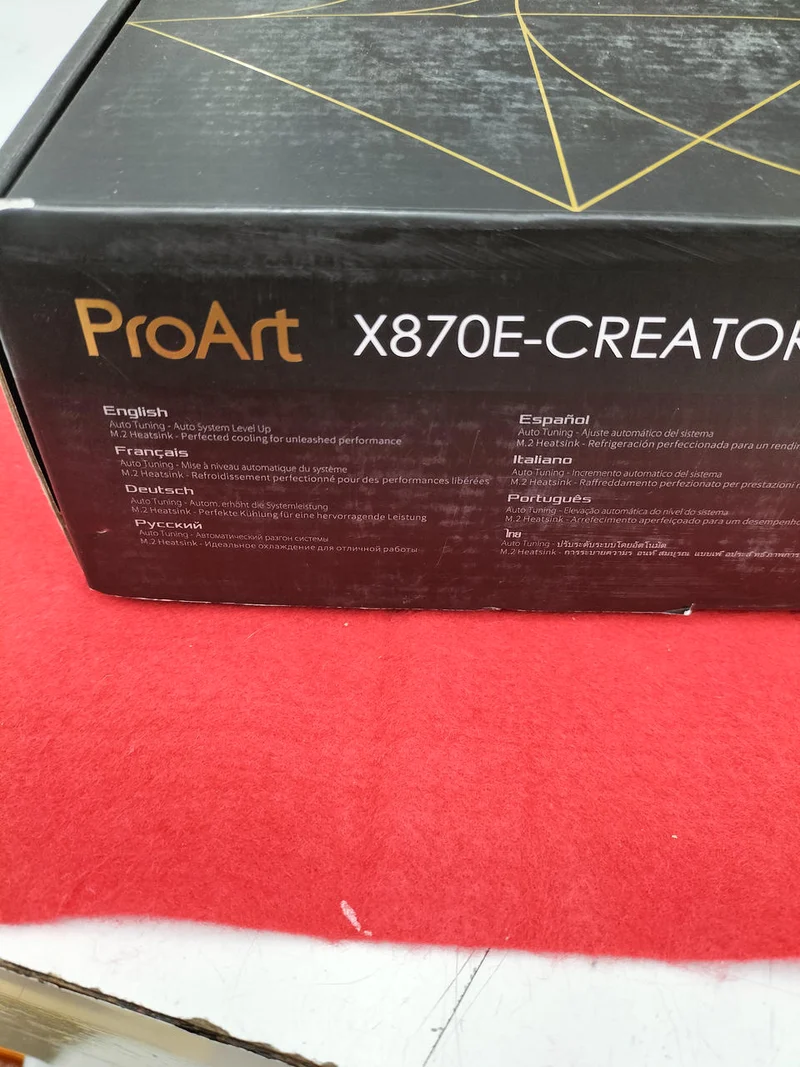 ASUS AMD-compatible motherboard X-870E CREATOR WIFI