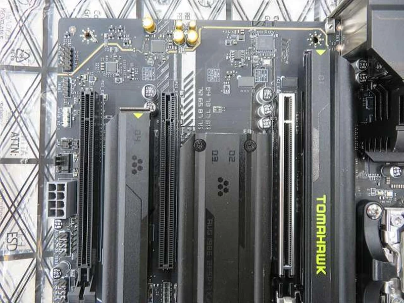 MSI AMD-compatible motherboard MAG X870 TOMAHAWK WIFI