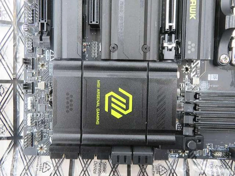 MSI AMD-compatible motherboard MAG X870 TOMAHAWK WIFI