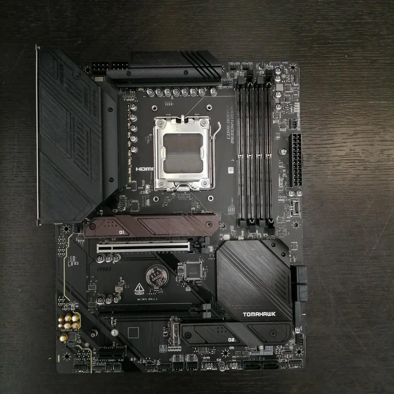 MSI Motherboard MAG B650 TOMAHAWK WIFI