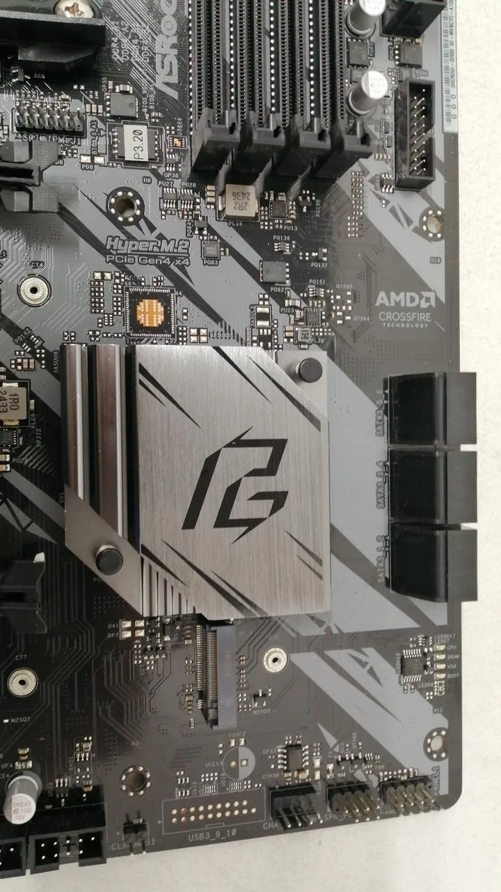 ASROCK Motherboard B550 PHANTOM GAMING4