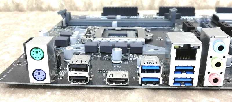 [JUNK] ASUS Motherboard B250 MINING EXPERT