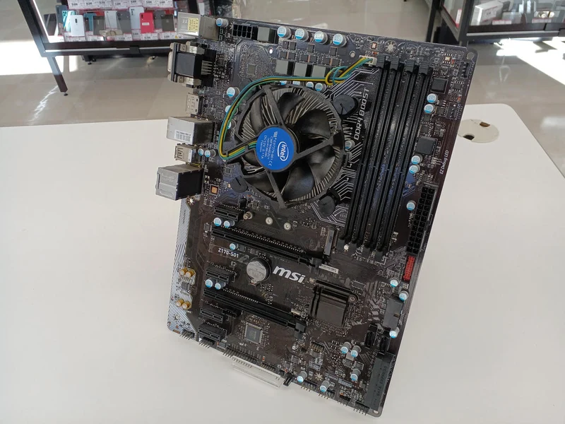 MSI Motherboard Z170-S01 / INTEL CORE I7-6700