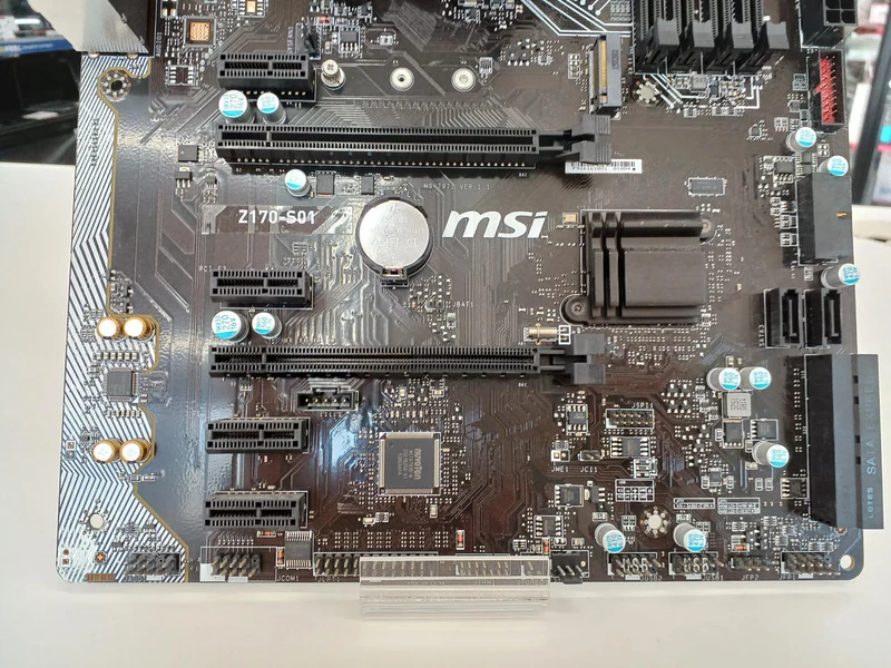 MSI Motherboard Z170-S01 / INTEL CORE I7-6700
