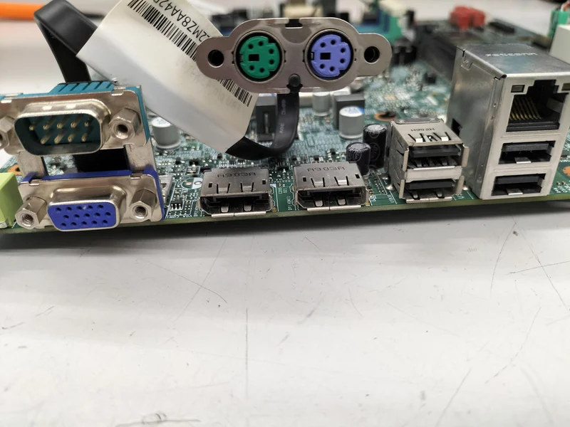 Carte mère LENOVO : I3X0MS
