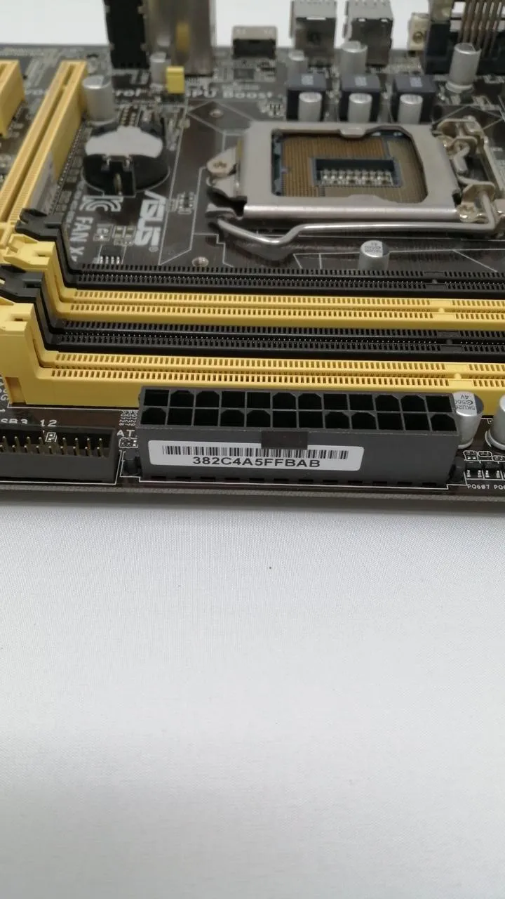 Carte mère ASUS B85M-G