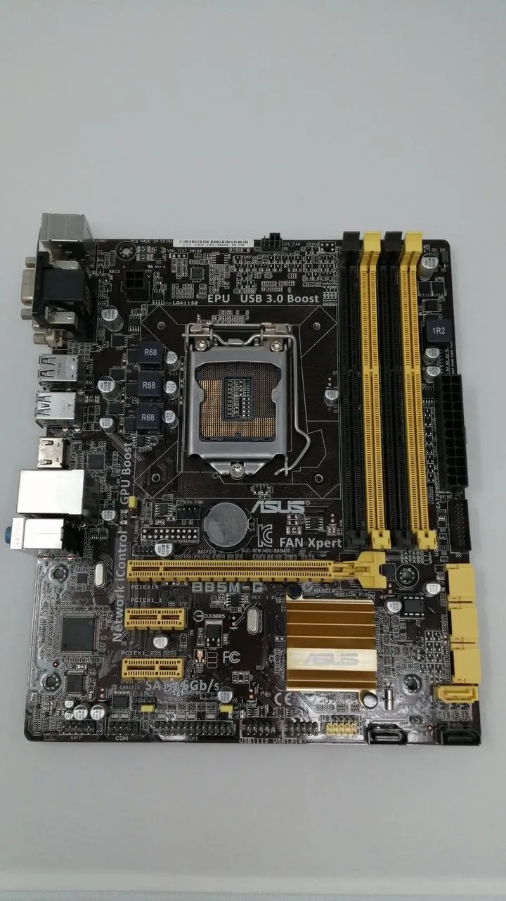 Carte mère ASUS B85M-G