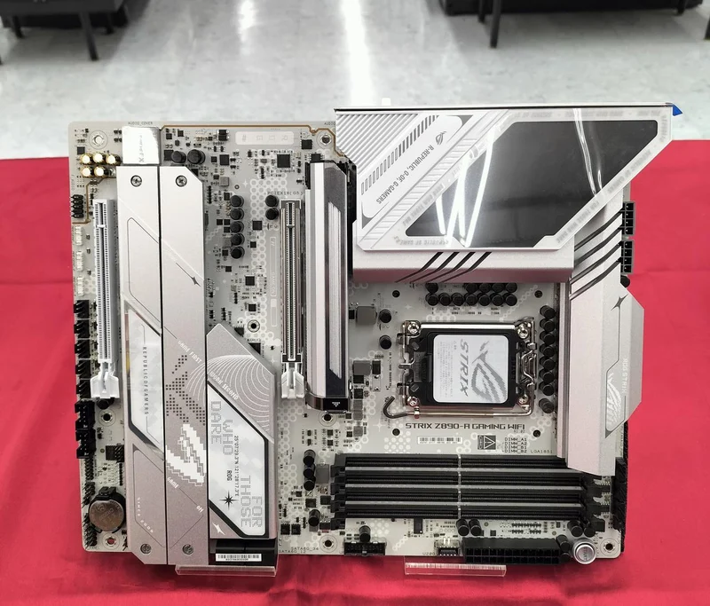 ASUS Motherboard STRIX Z890-A GAMING WIFI