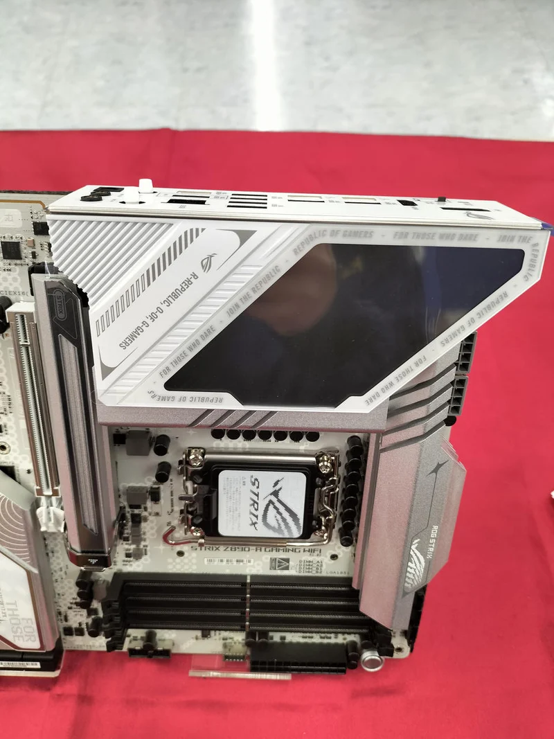 ASUS Motherboard STRIX Z890-A GAMING WIFI