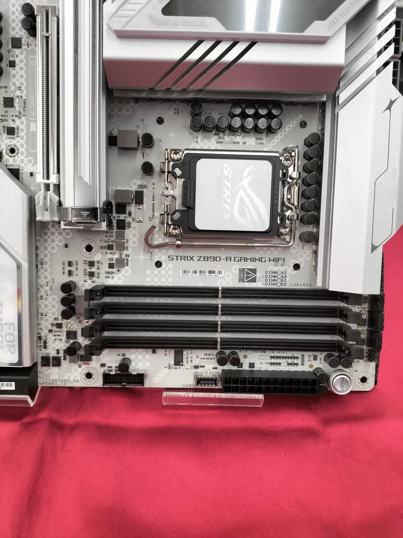 ASUS Motherboard STRIX Z890-A GAMING WIFI