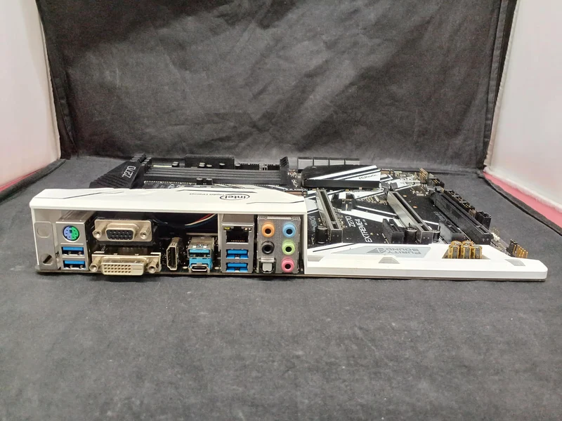ASROCK Motherboard EXTREME4 Z270