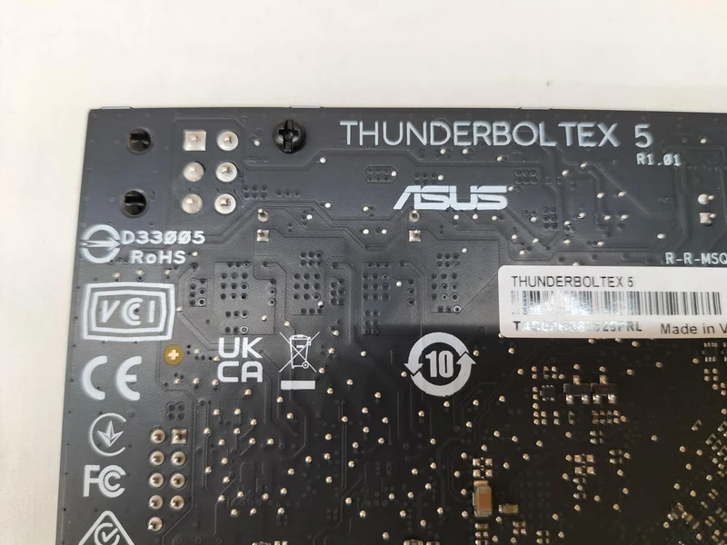 Carte d'interface ASUS : THUNDERBOLT EX5