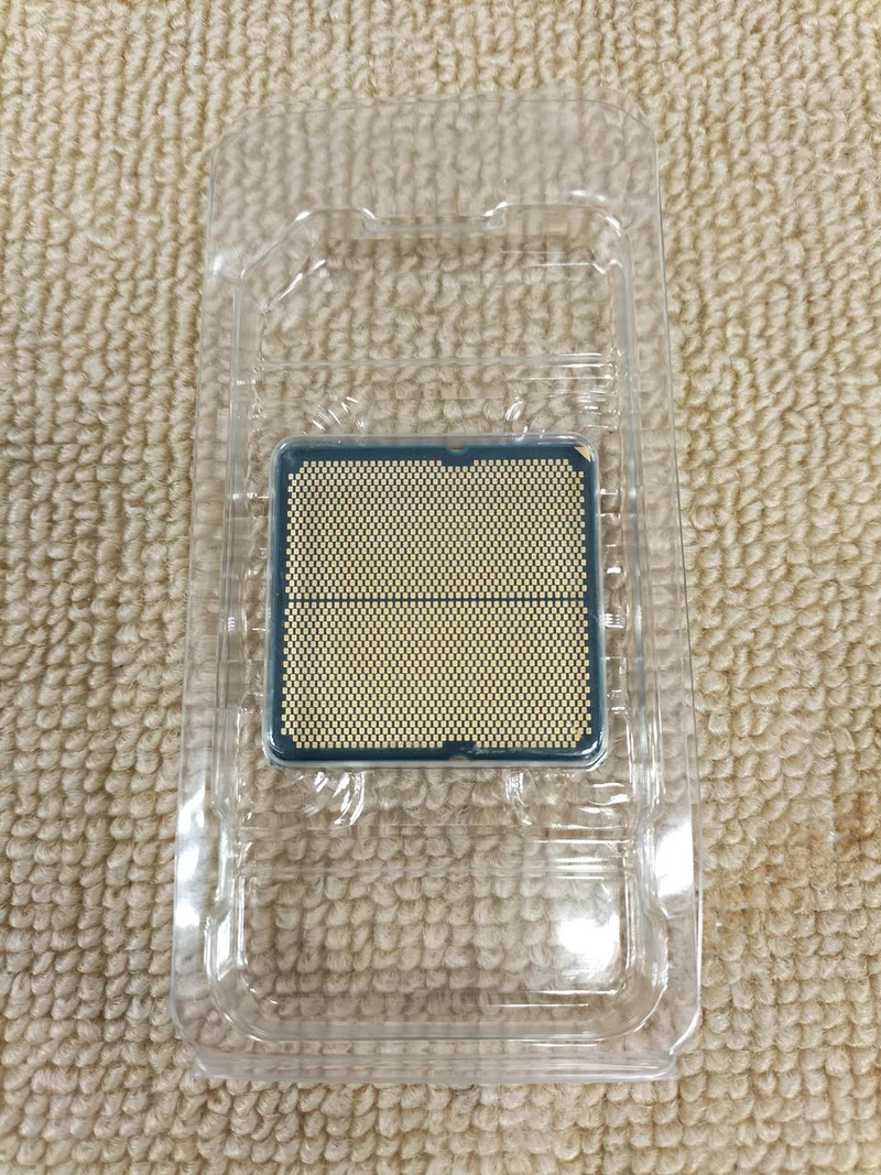 Processeur AMD Ryzen 7 9800X3D