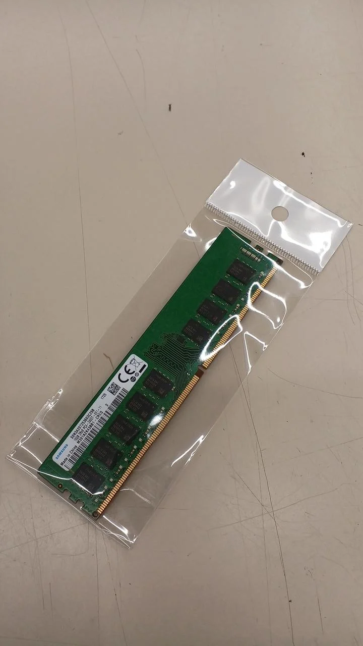 SAMSUNG Desktop Memory (DDR4 16GB) M391A2K43BB1-CRCQ