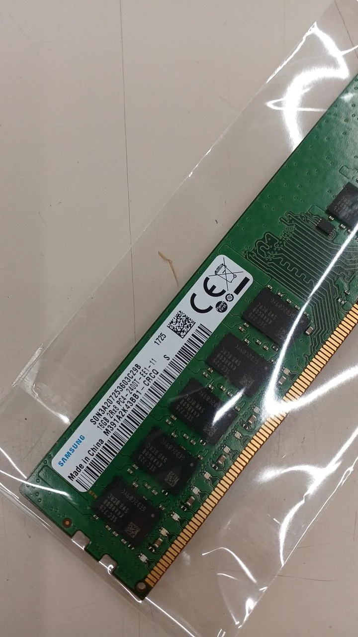 SAMSUNG Desktop Memory (DDR4 16GB) M391A2K43BB1-CRCQ